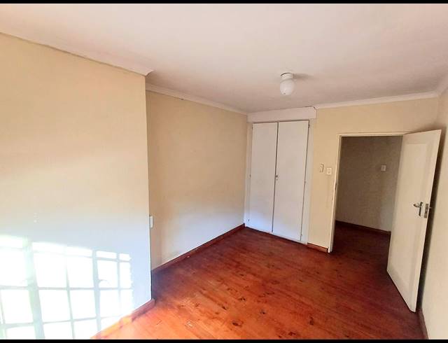 2 BEDROOM TOWNHOUSE FOR SALE IN CLUBVIEW